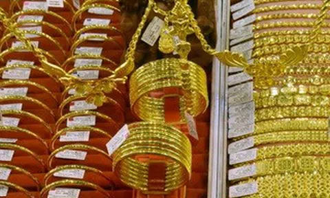 Giá vàng hôm nay 11-6: Vàng thế giới giảm 160 USD