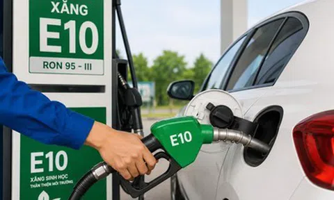 Bộ Công Thương đề xuất quy định quản lý giá với xăng E10