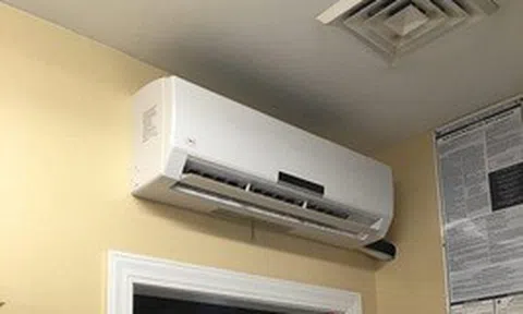 Lắp điều hòa trong phòng ngủ ở đâu là tốt nhất? Nhà sản xuất đưa ra câu trả lời