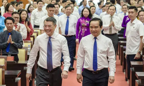 Buổi làm việc đầu tiên của Thủ tướng Lê Minh Hưng với TP.HCM