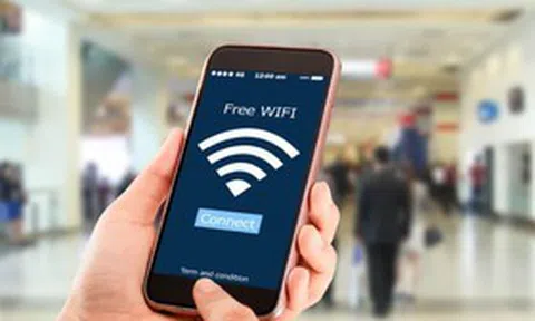 Dùng Wi-Fi công cộng, tuyệt đối tránh 3 điều này kẻo "mất sạch tiền"