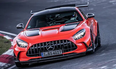 Mercedes-AMG đặt mục tiêu doanh số toàn cầu 200.000 xe