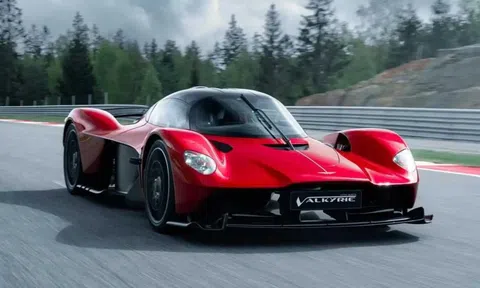 Đợt triệu hồi kỳ lạ của 7 siêu xe Aston Martin Valkyrie