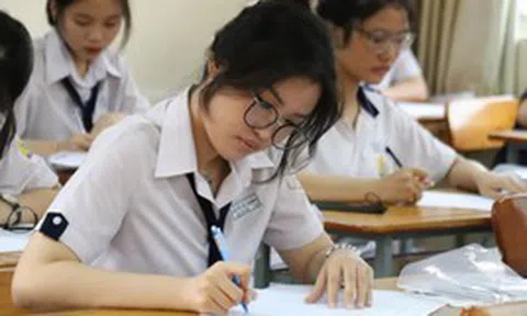 Top trường công lập có điểm chuẩn THẤP NHẤT Hà Nội: Có nơi chỉ 2,8 điểm/môn đã đỗ