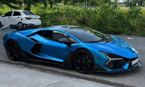 Siêu xe Lamborghini Revuelto thứ 2 tại Việt Nam xuất hiện