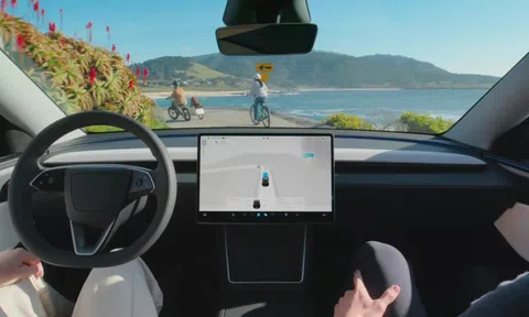 Hiệu quả của hệ thống hỗ trợ lái FSD của Tesla bị 'thổi phồng'?