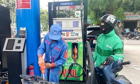 Loạt cơ chế mới cho xăng E10 được thí điểm, giá E10RON95-III tính thế nào?