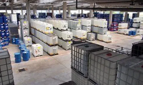 Một doanh nghiệp hóa chất đồng loạt thay Chủ tịch và Tổng Giám đốc