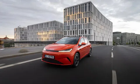 Trung Quốc 'lách luật' bằng xe hybrid, châu Âu tính chuyện chặn đường