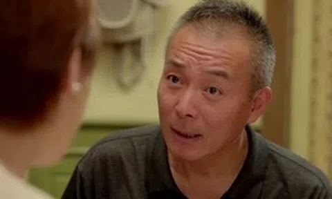 Bố chồng tự nhiên cho tôi 200 triệu đồng với một đề nghị khó tả