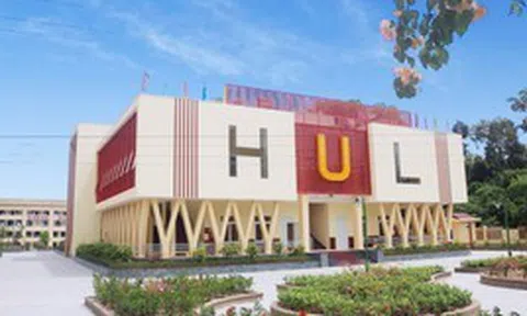 Việt Nam có 1 đại học vùng sở hữu đội ngũ 258 Giáo sư, Phó Giáo sư, 861 Tiến sĩ, hướng tới mục tiêu vào top 300 trường hàng đầu châu Á