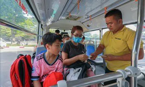 Hàng triệu người cần chú ý: Thao tác mua vé xe buýt theo lượt thay đổi từ 1/7