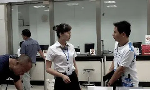 Mang 9,6 tỷ đồng tiền đền bù đất đi gửi tiết kiệm, 1 năm sau người đàn ông được ngân hàng thông báo: “Chúng tôi chưa từng nhận tiền của anh”