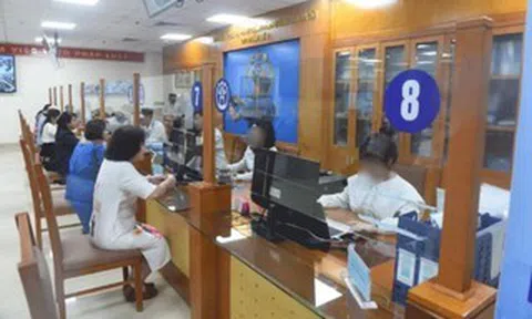 Phó Thủ tướng yêu cầu không để tái diễn vụ "yêu cầu cụ 97 tuổi đến phường làm thủ tục"