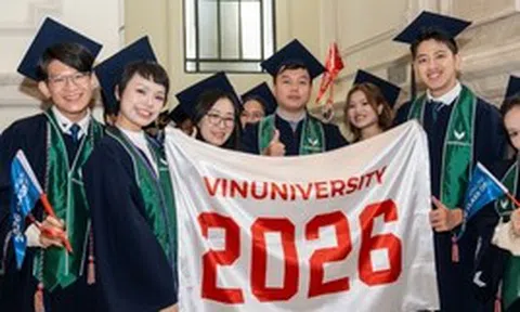 Lễ tốt nghiệp VinUni 2026: 47 bác sĩ khóa đầu tiên nhận bằng, hơn 55% sinh viên nhận thư mời làm việc trước khi ra trường