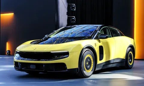 Ferrari: Khách hàng cần thời gian để 'cảm thụ' được Ferrari Luce