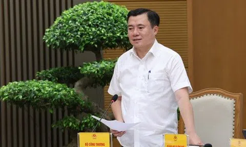 Đề xuất hệ thống phân phối xăng dầu chỉ còn 2 cấp, DN được trao quyền chủ động giá bán