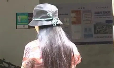 Tiêu thụ điện tăng bất thường, người phụ nữ kiểm tra rồi “chết lặng”: Âm thầm gánh khoản này suốt 17 năm, chủ đầu tư bị yêu cầu giải thích
