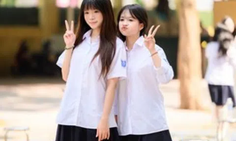 Phổ điểm thi tốt nghiệp THPT 2026 tất cả các môn: Không có điểm 10 Ngữ Văn!
