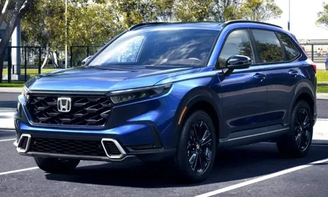 Ford F-150 bị Honda CR-V vượt mặt trên sân nhà
