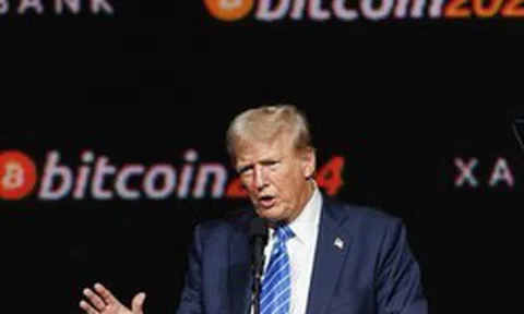 Ông Trump lên tiếng, Bitcoin phục hồi lên gần 63.500 USD sau cú sốc từ Strategy