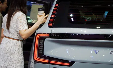 Xe điện hạng sang ồ ạt đổ bộ thị trường Việt Nam