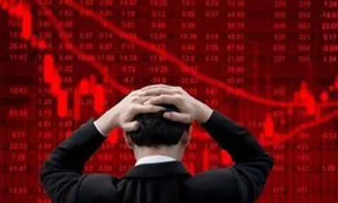 Hàng trăm mã giảm điểm, VN-Index 'thủng' mốc 1.800