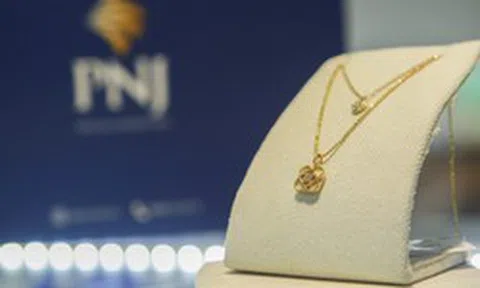 CEO PNJ: Làn sóng bán lại kim cương khiến doanh số thu mua gấp 5 lần bán ra