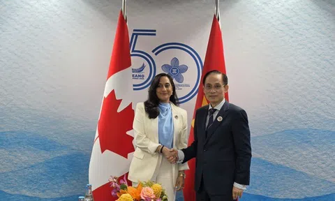 Việt Nam thúc đẩy hợp tác với Canada và New Zealand
