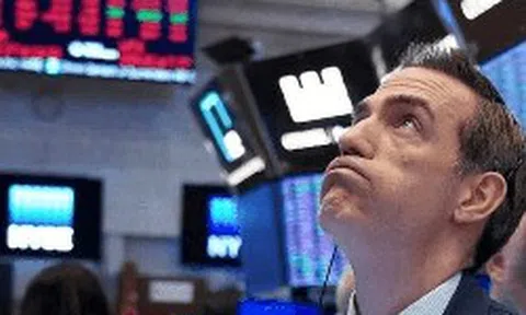 Phiên 28/7: Khối ngoại bán ròng đột biến gần 3.000 tỷ đồng tại một cổ phiếu VN30