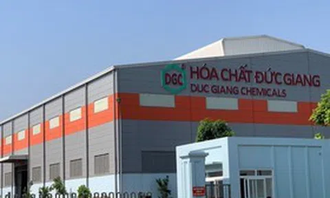Hoá chất Đức Giang trình bầu bổ sung 2 thành viên HĐQT sau khi loạt lãnh đạo bị khởi tố