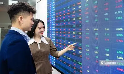 Chứng khoán được kỳ vọng nối dài nhịp hồi phục, dòng tiền vẫn là ẩn số