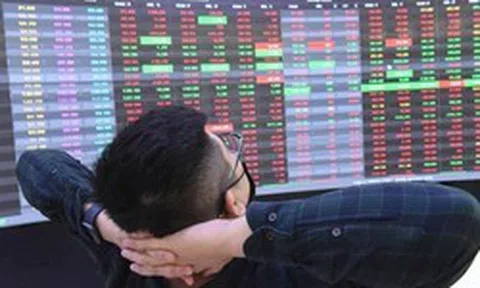 Khởi đầu tháng Ngâu: Chứng khoán Việt Nam mất 324.000 tỷ vốn hóa sau 2 phiên