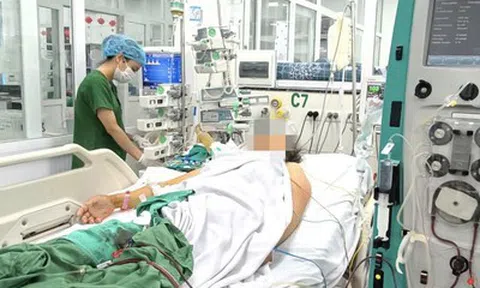 Bác sĩ cảnh báo những dấu hiệu người mắc xuất huyết nên cảnh giác