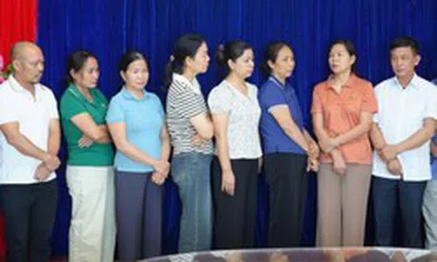 Đinh Quốc Trung SN 1985 và 17 đối tượng bị khởi tố liên quan đến giao dịch gần 18 tỷ đồng