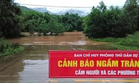Mưa lũ chia cắt nhiều thôn bản miền núi, Bắc Ninh khẩn cấp di dời dân