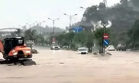 Bão số 4 tiếp tục gây mưa lớn ở Hải Phòng, Quảng Ninh và Lạng Sơn