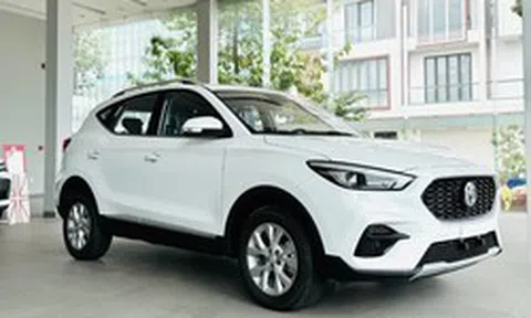 MG ZS giảm giá mạnh, giá thực tế từ 378 triệu đồng