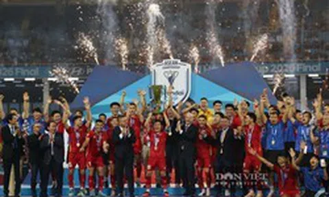 Chủ tịch FIFA muốn Việt Nam thành một trong những quốc gia bóng đá lớn nhất thế giới: Sẽ xây sân bóng ở khắp mọi nơi, lập học viện tài năng cho trẻ từ 8-9 tuổi