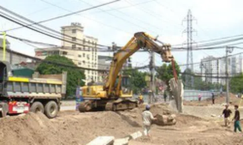 Nhịp thi công sôi động trên công trường dịp Quốc khánh 2-9