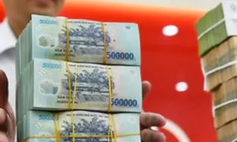 Có hơn 1 tỷ đồng nên trả nợ mua nhà, gửi tiết kiệm hay mua vàng?