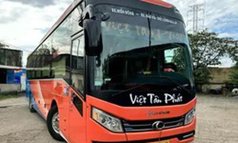 Nhà xe vừa có xe lật làm 4 người tử vong, xe khác vượt ẩu trên đèo: Sở hữu trên 50 xe giường nằm, từng khoe bán chiếc Hyundai Aero Space mới 100% đầu tiên tại Việt Nam