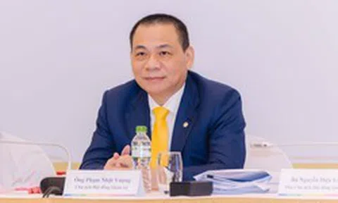 Vốn hóa Vingroup đạt 1,9 triệu tỷ đồng, tỷ phú Phạm Nhật Vượng lập kỷ lục mới