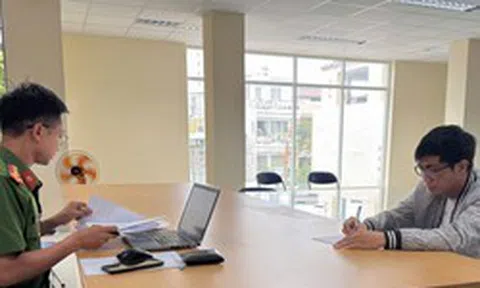 Bắt tạm giam cựu nhân viên ngân hàng Trần Tứ Đức để điều tra về số tiền 60 triệu đồng