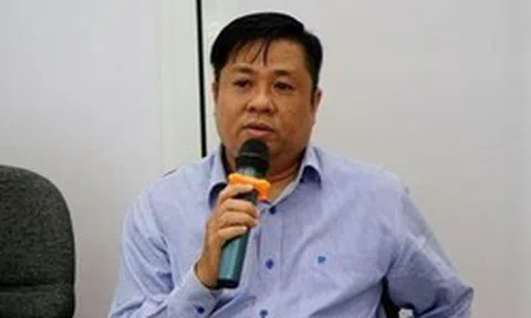 Ông Nguyễn Như Hoàng Tuấn bị bắt, cổ phiếu DN "có biến’" trước ĐHĐCĐ bất thường
