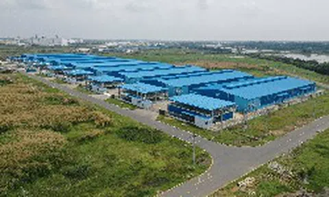 Nhà xưởng bất ngờ vượt đất công nghiệp, hút hơn 7 tỷ USD vốn FDI sản xuất mới vào Việt Nam