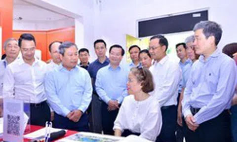 Chủ tịch Hà Nội: Xây thêm công trình quanh hồ Gươm phải được tính toán kỹ lưỡng