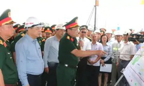 Thận trọng xem xét phương án xây cầu cạn trên tuyến cao tốc Cà Mau - Đất Mũi