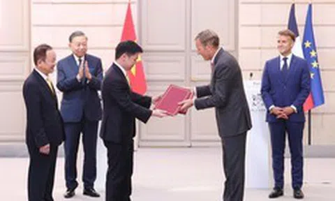 Sau thương vụ với Airbus, DN của ông Đỗ Quang Hiển bắt tay với "người khổng lồ" Pháp làm dự án tỷ USD