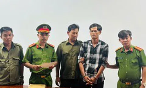 Thi hành bắt tạm giam Nguyễn Công Thắng SN 1986